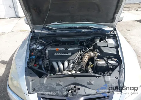 2005 Honda Accord 2.4 Ex from USA, damaged, VIN 1HGCM568X5A107524